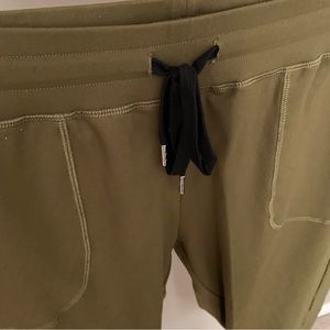 EUC - Zyia olive unwind joggers